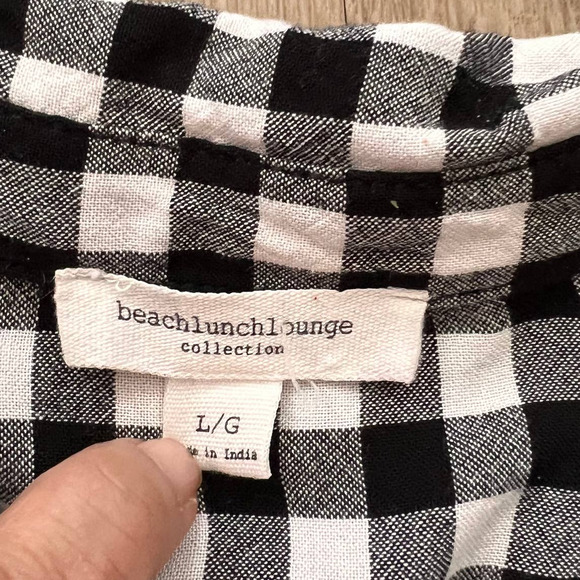 Beach Lunch Lounge Large Oversized Gingham Black/White Long Sleeve Button Down - Picture 4 of 9